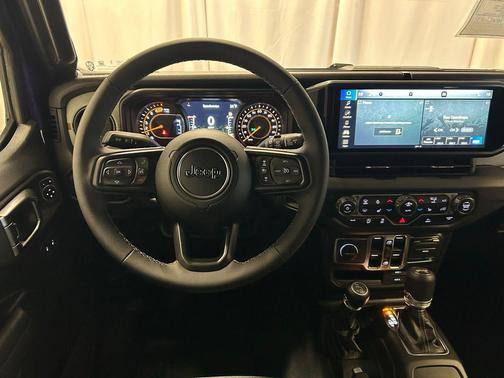 Reign 2026 Jeep Wrangler Sport S