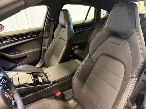 Black 2026 Porsche Panamera 4