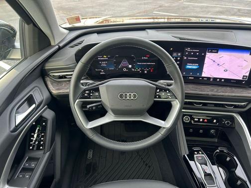 Black Metallic 2025 Audi Q5 Premium TFSI quattro S tronic