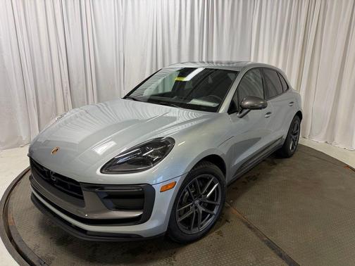 Dolomite Silver Metallic 2026 Porsche Macan T