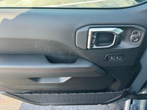 Anvil Clearcoat 2026 Jeep Wrangler Rubicon