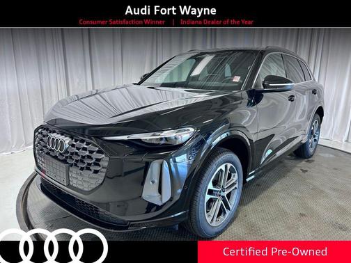 Black Metallic 2025 Audi Q5 Premium TFSI quattro S tronic