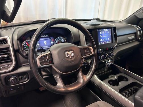 Delmonico Red Pearlcoat 2019 RAM 1500 Big Horn