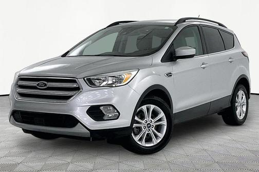 Ingot Silver 2018 Ford Escape SE