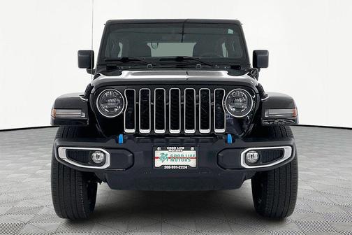Black Clearcoat 2023 Jeep Wrangler 4xe Sahara