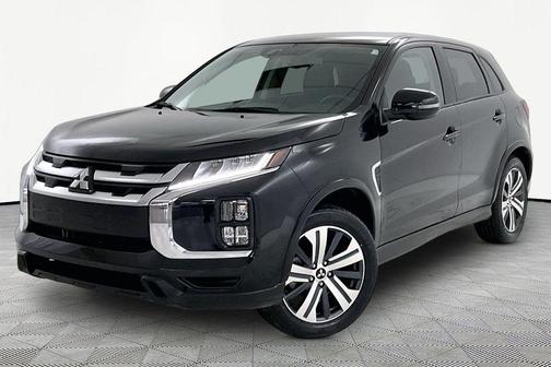 Labrador Black Pearl 2024 Mitsubishi Outlander Sport SE