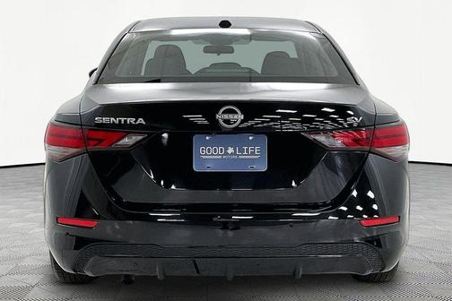 Super Black 2024 Nissan Sentra SV