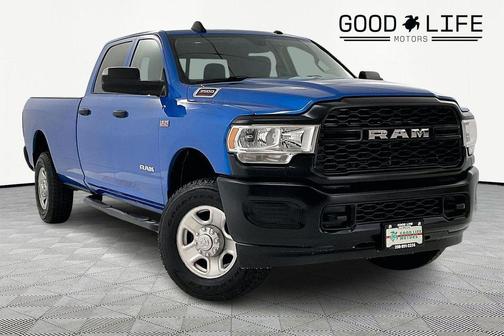 2020 RAM 3500 Tradesman Crew Cab 4x4 8' Box