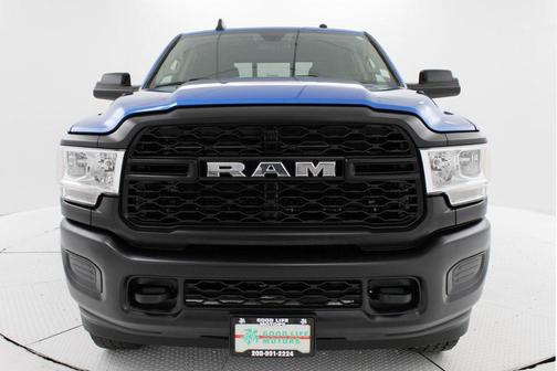 2020 RAM 3500 Tradesman Crew Cab 4x4 8' Box