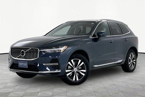 2022 Volvo XC60 Recharge Plug-In Hybrid T8 Inscription Expression