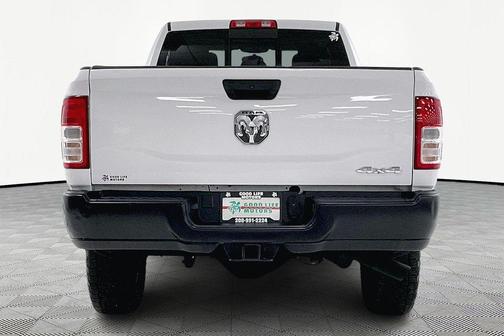 2021 RAM 3500 Tradesman Crew Cab 4x4 8' Box