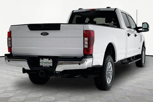 2022 Ford F-350 XLT