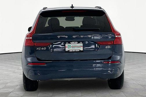 2023 Volvo XC60 B5 Core