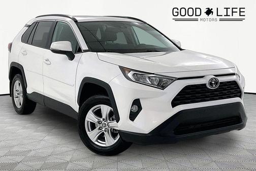 Super White 2021 Toyota RAV4 XLE