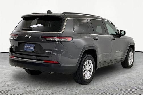 Baltic Gray Metallic Clearcoat 2024 Jeep Grand Cherokee L Laredo