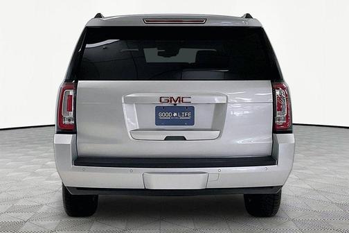 2017 GMC Yukon XL SLT