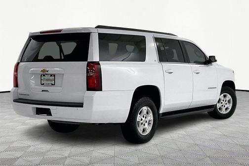 2017 Chevrolet Suburban LT