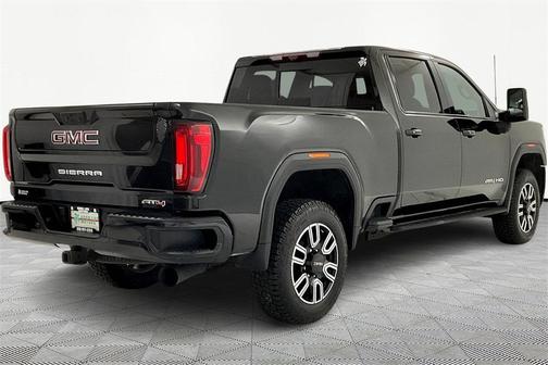 2022 GMC Sierra 2500 AT4