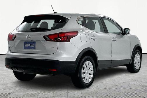 2018 Nissan Rogue Sport S