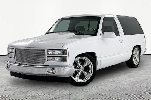 Dark Beige Metallic 1999 Chevrolet Tahoe Base