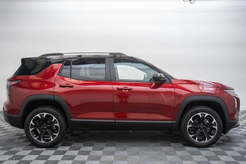 Radiant Red Tintcoat 2026 Chevrolet Equinox 1LT