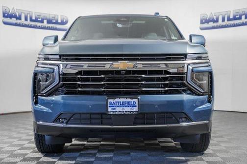 2025 Chevrolet Suburban LT