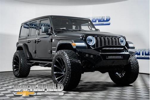 2024 Jeep Wrangler 4-Door Sahara 4x4