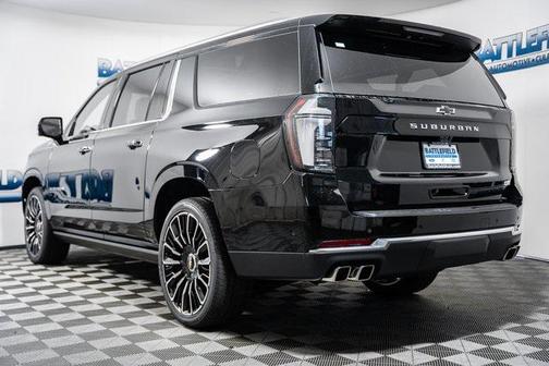 2025 Chevrolet Suburban 4WD High Country