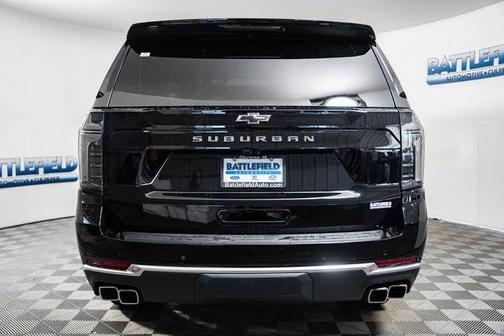 2025 Chevrolet Suburban 4WD High Country