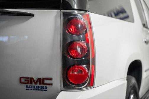 2013 GMC Yukon XL Denali
