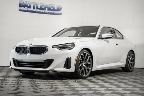 2022 BMW 230 i