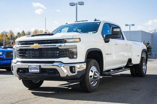 2026 Chevrolet Silverado 3500 LT