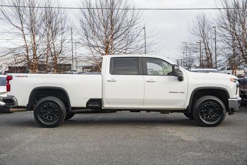 2022 Chevrolet Silverado 3500 LT