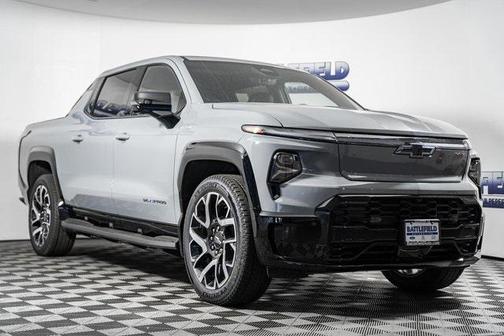 2025 Chevrolet Silverado EV RST