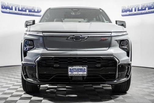 2025 Chevrolet Silverado EV RST