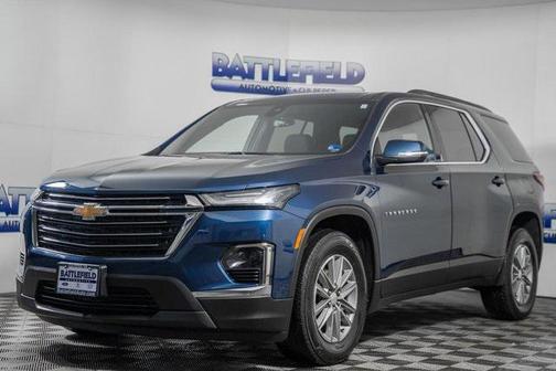 2023 Chevrolet Traverse LT Cloth