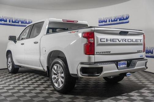 2021 Chevrolet Silverado 1500 Custom