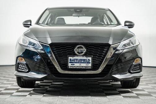 2022 Nissan Altima SR Intelligent AWD