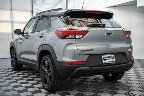 Sterling Gray Metallic 2026 Chevrolet Trailblazer LT