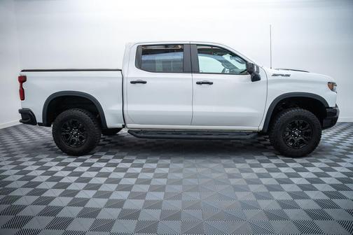 Summit White 2024 Chevrolet Silverado 1500 ZR2
