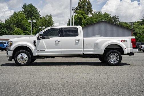2022 Ford F-450 Platinum