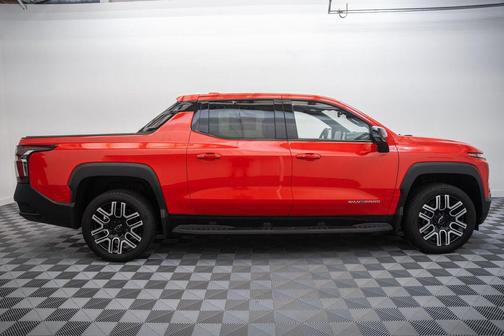 Habanero Orange 2026 Chevrolet Silverado EV LT - Extended Range 4WD