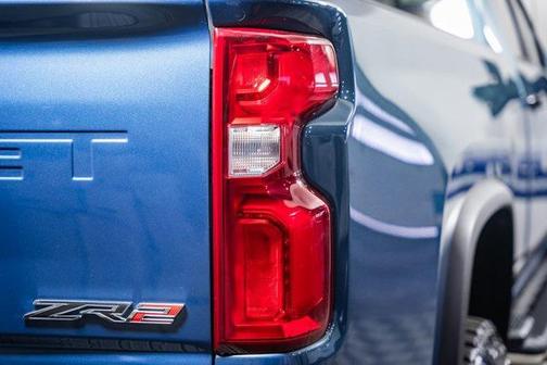 2024 Chevrolet Silverado 2500 4WD Crew Cab Standard Bed ZR2