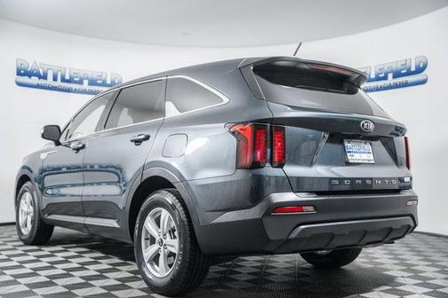 2021 Kia Sorento LX