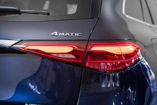 2023 Mercedes-Benz GLC 300 4MATIC