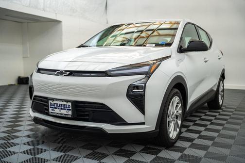 Summit White 2027 Chevrolet Bolt LT FWD