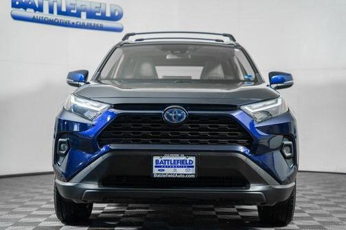 2022 Toyota RAV4 Hybrid XLE Premium