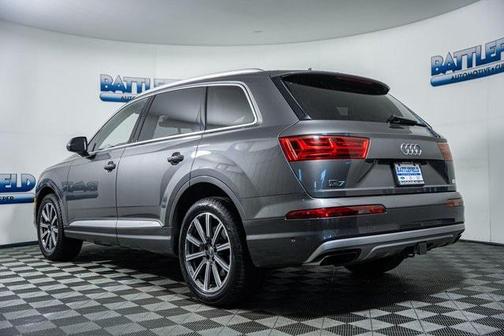 2019 Audi Q7 55 Premium Plus