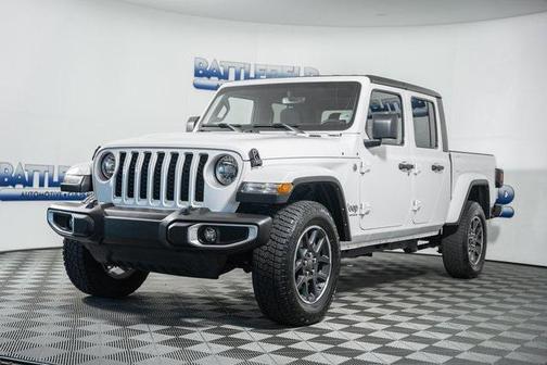 2023 Jeep Gladiator Overland
