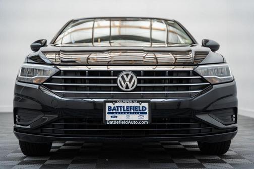 Black Uni 2021 Volkswagen Jetta 1.4T SE